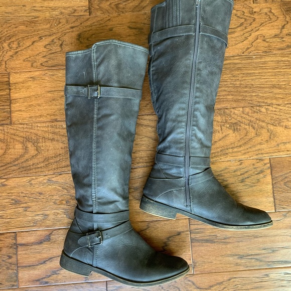 Distressed grey knee high boots size 10 - Picture 1 of 2
